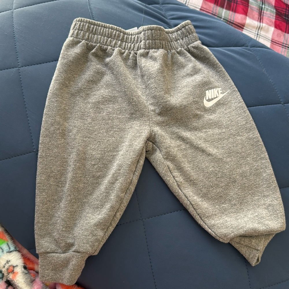 nike pants